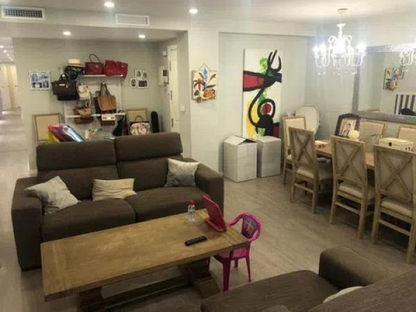 Piso en Barrio Mercado