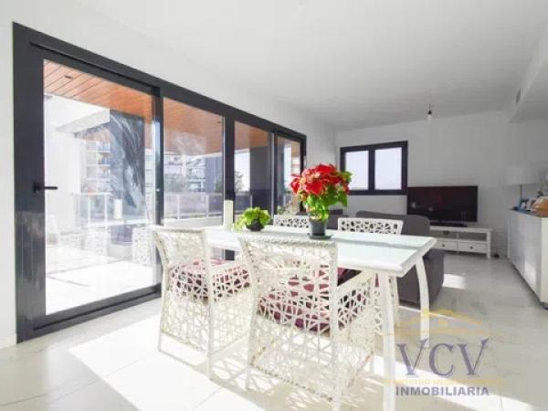 Piso en Barrio PAU 5