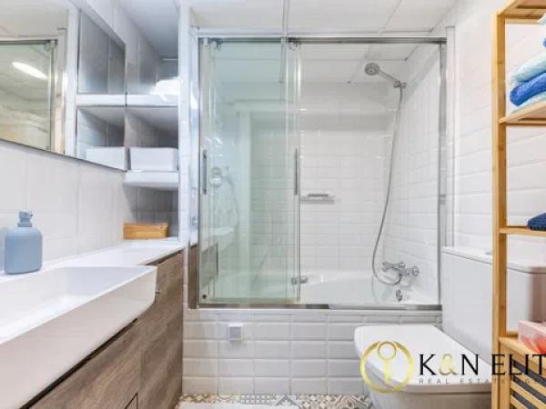 Chalet adosado en calle del Olimpo