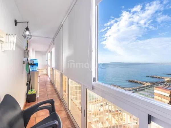 Piso en avenida de Villajoyosa