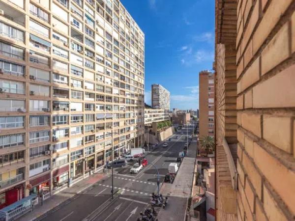 Piso en avenida de Villajoyosa