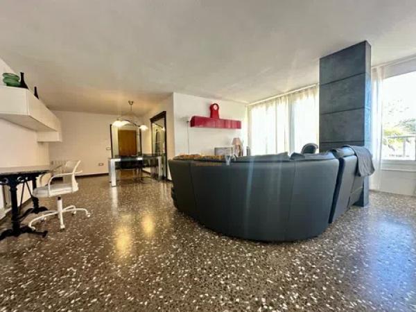 Piso en Barrio El Palmeral-Urbanova-Tabarca