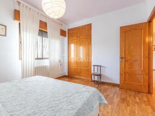 Casa independiente en calle Vicente Lillo Cánovas