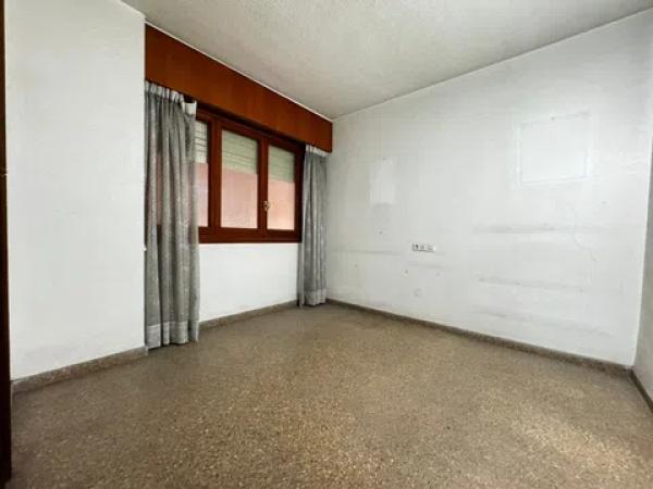 Piso en calle de la Virgen del Socorro