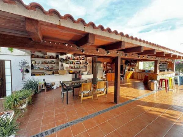 Casa independiente en avenida de la Costa Blanca