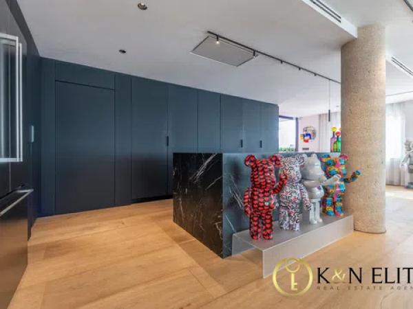 Ático en plaza de los Luceros, 13