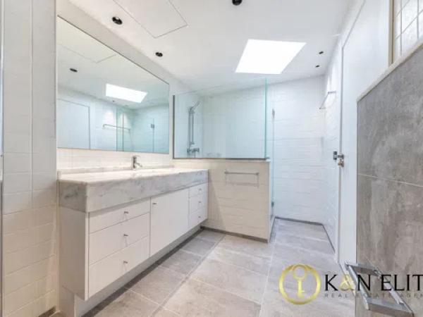 Ático en plaza de los Luceros, 13