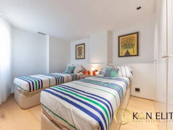 Ático en plaza de los Luceros, 13