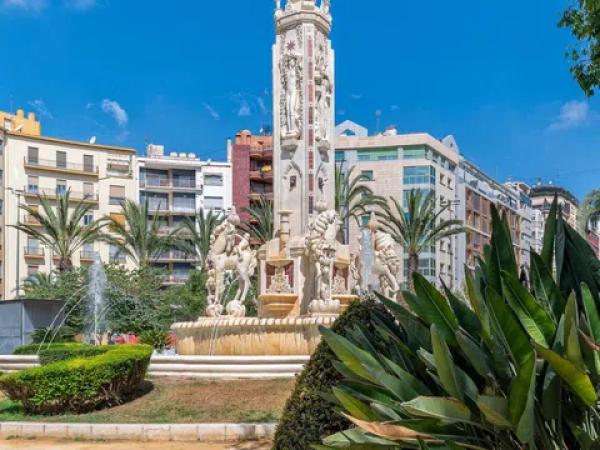 Ático en plaza de los Luceros, 13