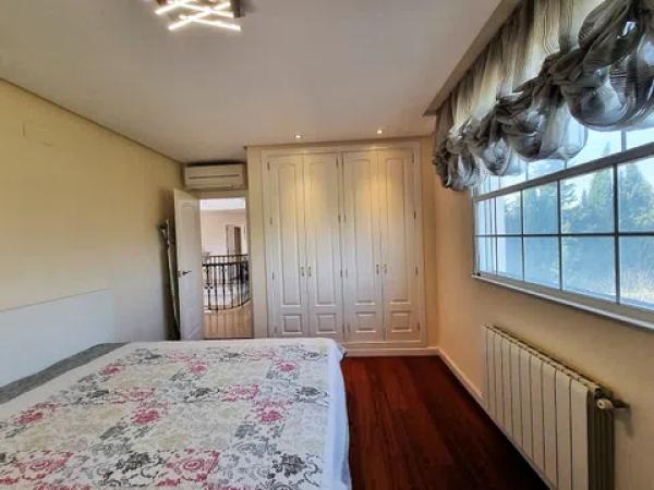 Casa independiente en Hinojo