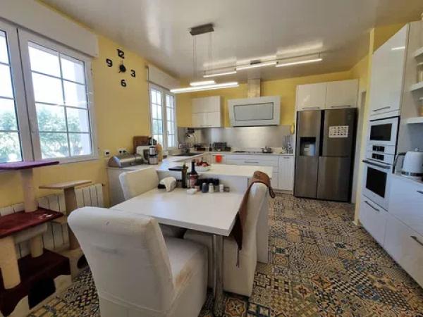 Casa independiente en Hinojo