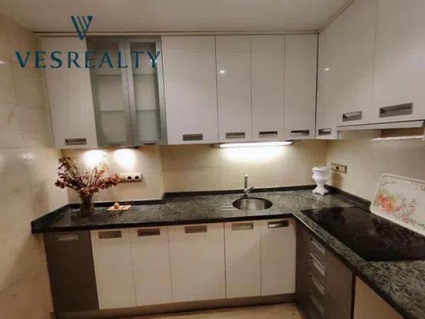 Chalet adosado en calle Océano, 32