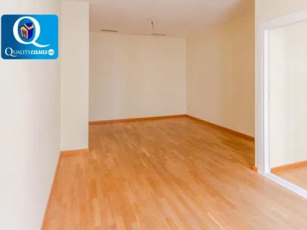 Piso en Barrio Centro Tradicional