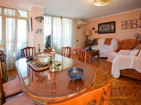 Piso en Barrio Vistahermosa