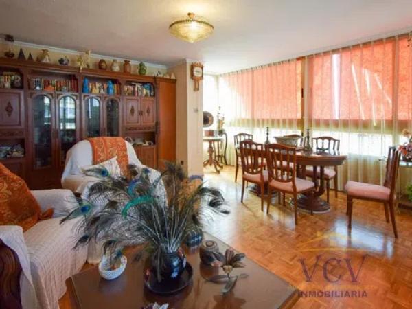 Piso en Barrio Vistahermosa