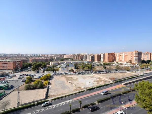 Piso en Barrio Vistahermosa