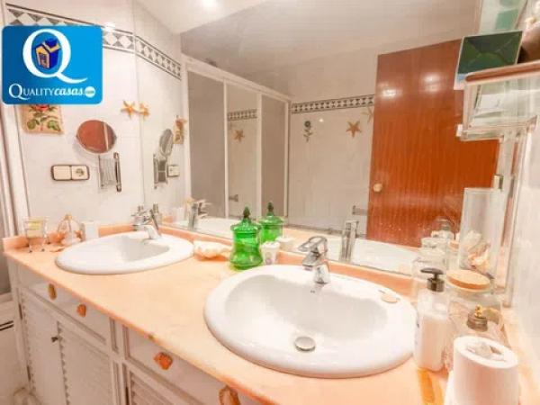 Piso en Barrio Vistahermosa