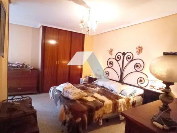 Piso en Barrio Vistahermosa