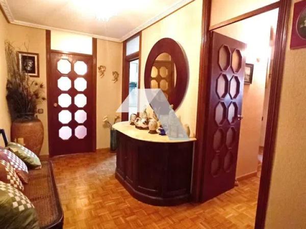 Piso en Barrio Vistahermosa