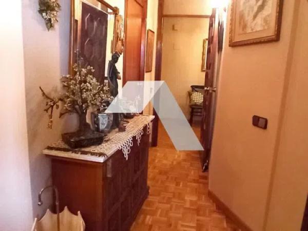 Piso en Barrio Vistahermosa