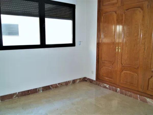 Piso en calle Cándida Jimeno Gargallo