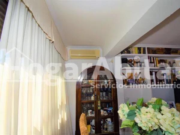 Piso en avenida General Marvá