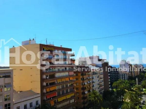 Piso en avenida General Marvá