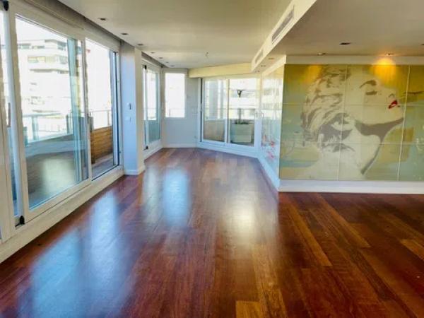 Ático en plaza Calvo Sotelo, 5