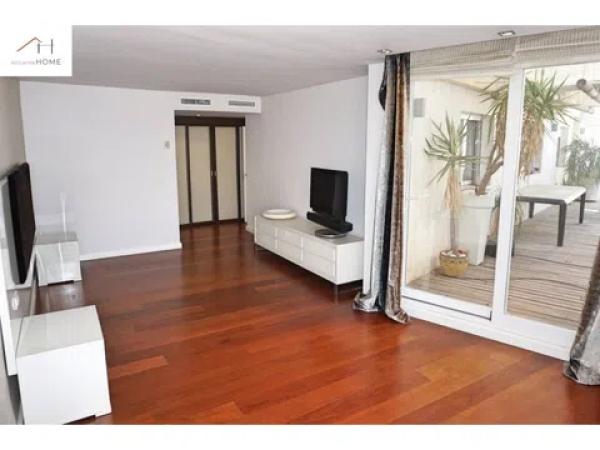 Ático en plaza Calvo Sotelo, 5