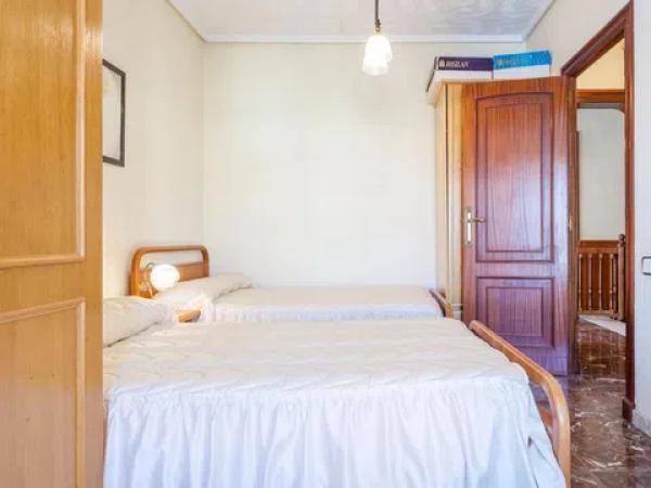 Casa independiente en calle Cura Planelles, 4