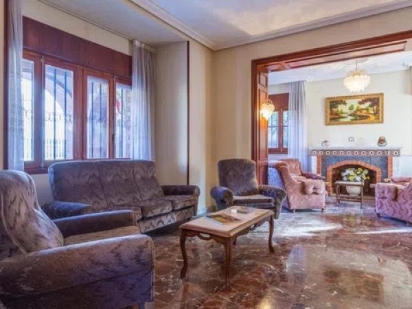 Casa independiente en calle Cura Planelles, 4