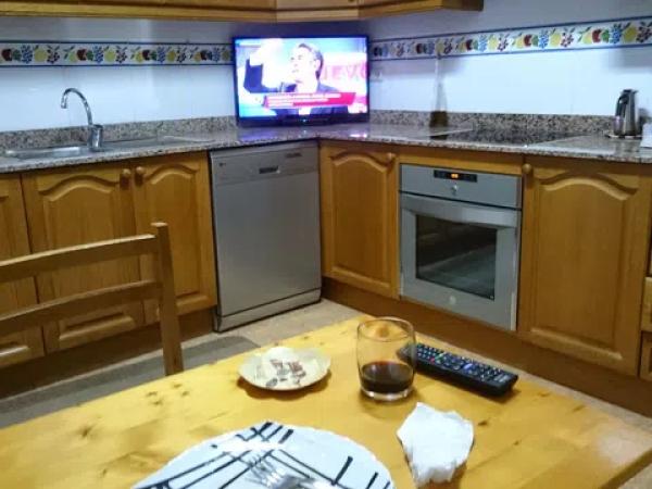 Chalet adosado en calle Britania, 13