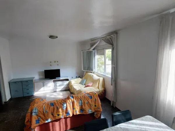 Piso en pasaje juan ramon jimenes, 60