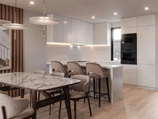 Chalet adosado en venta en calle Senia, 46