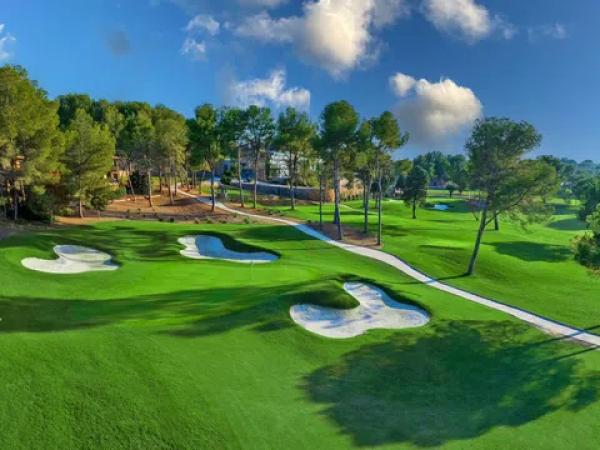 El Bosque Golf Village