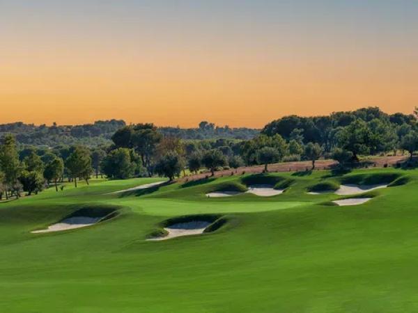 El Bosque Golf Village