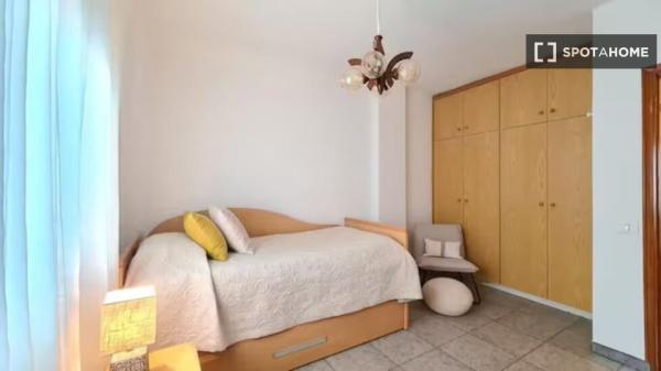 Apartamento de 3 dormitorios en alquiler en La Laguna, Tenerife