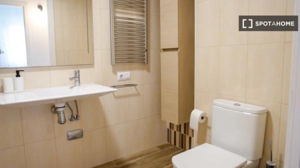 Habitación en piso compartido en Alicante