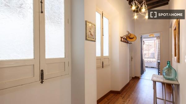 Apartamento completo de 2 dormitorios en Granada