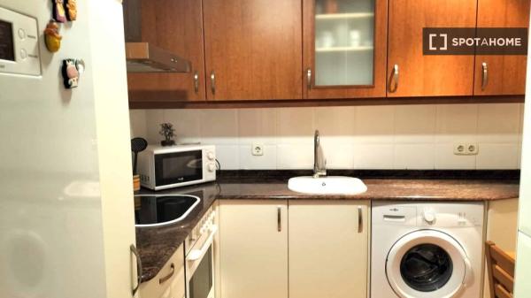 Se alquila habitación en piso compartido en Valencia