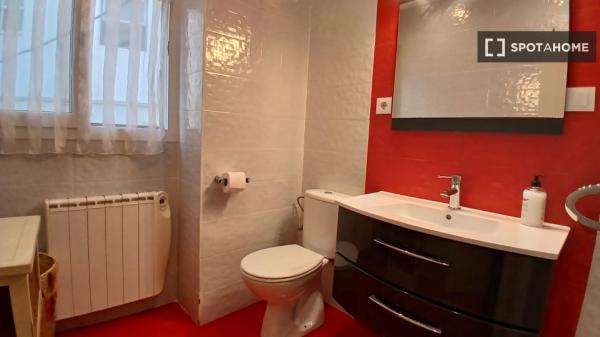 Piso de 2 dormitorios en alquiler en Bilbao