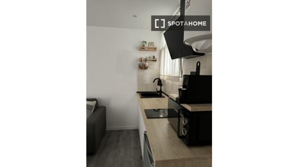 Apartamento de 1 dormitorio en El Ejido, Málaga