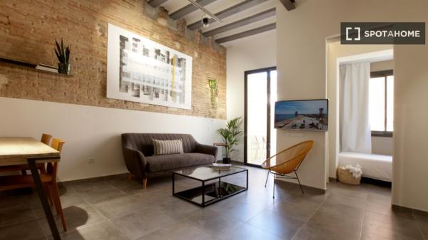 Piso de 2 habitaciones en alquiler en Barcelona, cerca de Poblenou