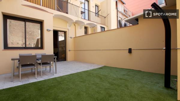 Piso de 2 habitaciones en alquiler en Barcelona, cerca de Poblenou