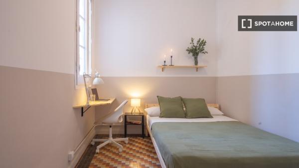 Habitación en piso compartido en alquiler en Sant Andreu, Barcelona