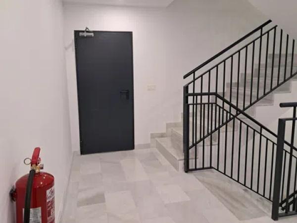 Local en venta en Avenida Reino de España, 44