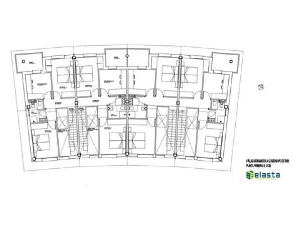 EDIFICIO 4 VILLAS ADOSADAS Y GARAJES