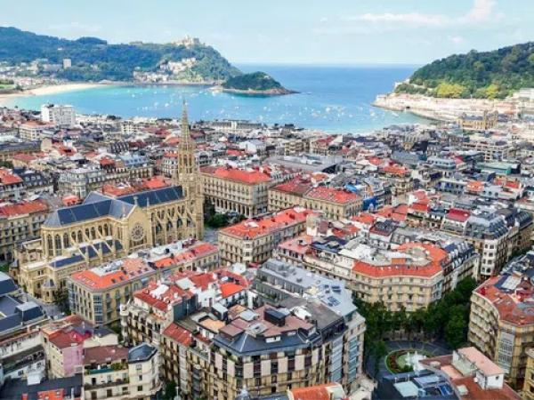 Ático en venta en calle Alfonso VIII, 3