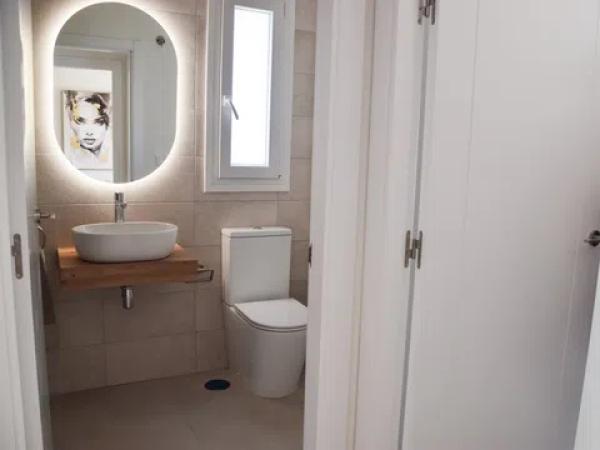 Chalet adosado en venta en calle Almanzor, 55