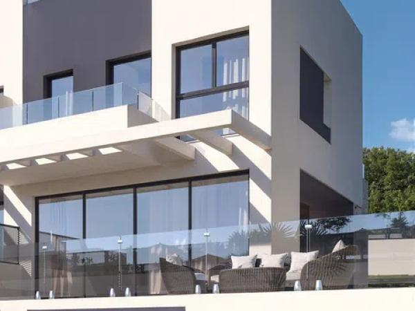 Chalet adosado en venta en calle La Cala Golf, 1